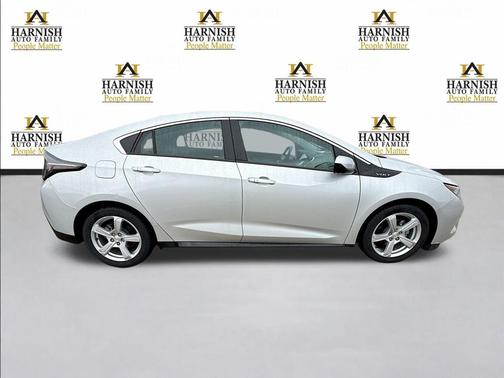 Silver Ice Metallic 2017 Chevrolet Volt LT