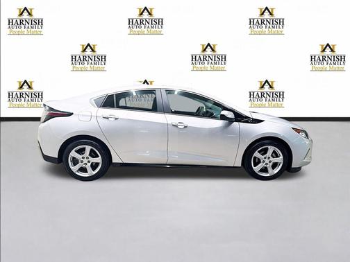 Silver Ice Metallic 2017 Chevrolet Volt LT