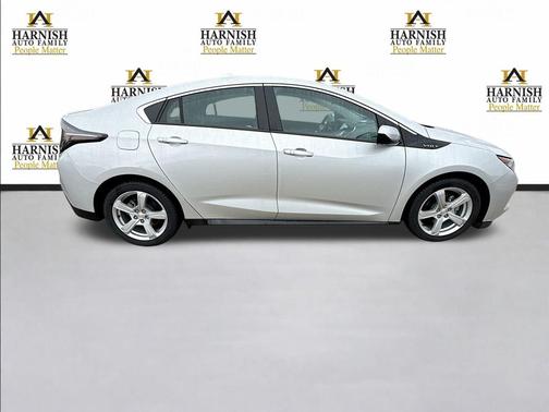 Silver Ice Metallic 2017 Chevrolet Volt LT