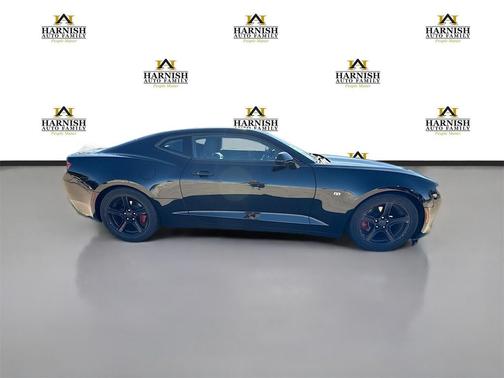 2018 Chevrolet Camaro 1LS