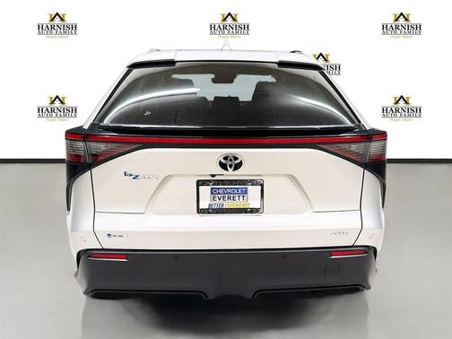 2024 Toyota bZ4X XLE