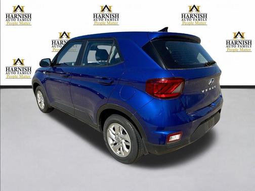 Intense Blue 2021 Hyundai VENUE SE