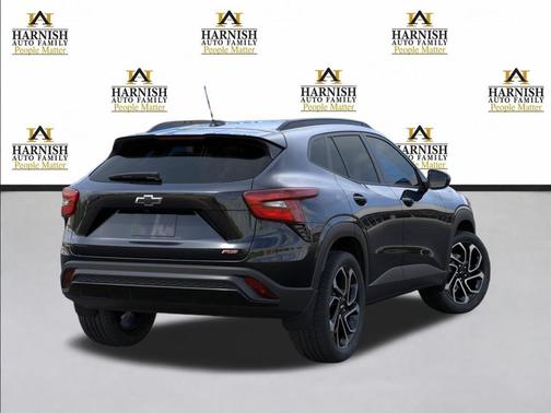 Mosaic Black Metallic 2026 Chevrolet Trax FWD 2RS