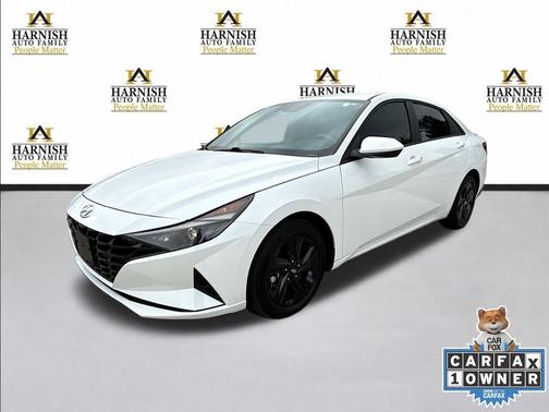 Quartz White 2021 Hyundai ELANTRA SEL