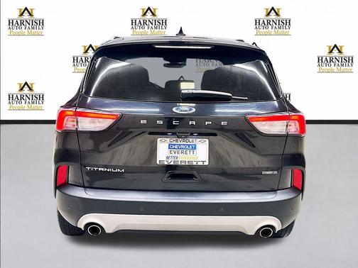2020 Ford Escape Titanium