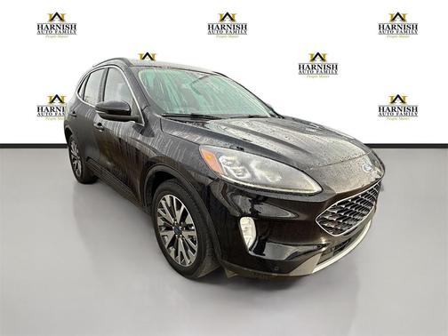 2020 Ford Escape Titanium