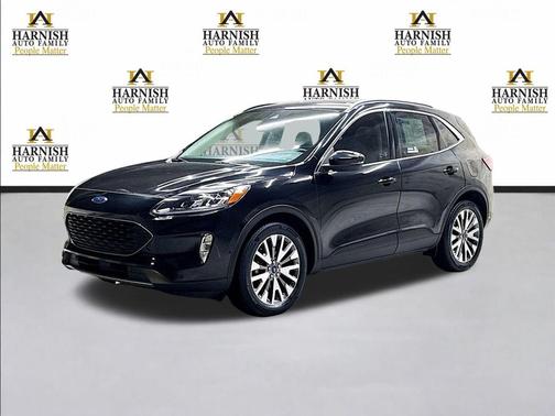 2020 Ford Escape Titanium