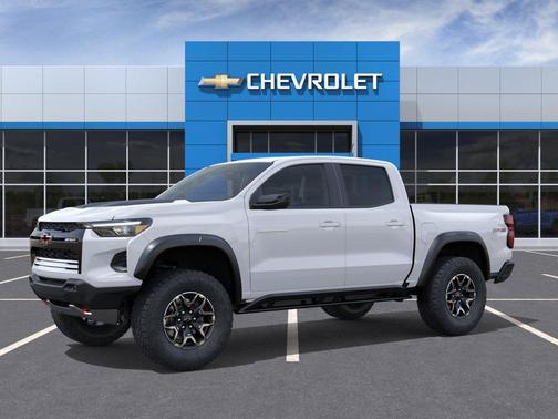Summit White 2026 Chevrolet Colorado ZR2