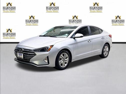Stellar Silver 2020 Hyundai ELANTRA SEL