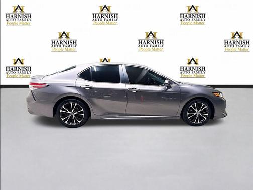 Predawn Gray Mica 2018 Toyota Camry SE