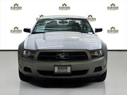 2011 Ford Mustang V6