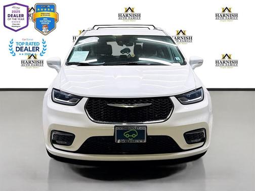 2022 Chrysler Pacifica Touring L