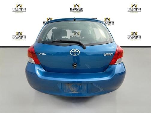 2009 Toyota Yaris Base