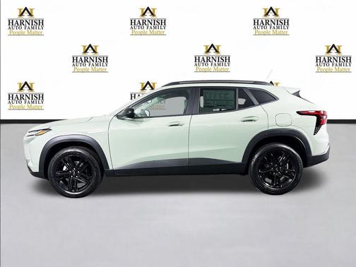 Cacti Green 2026 Chevrolet Trax FWD ACTIV