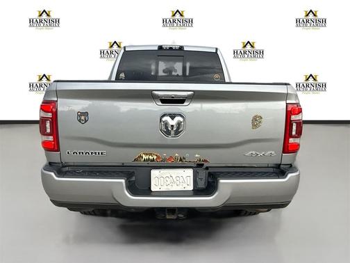 2020 RAM 3500 Laramie Crew Cab 4x4 6'4' Box