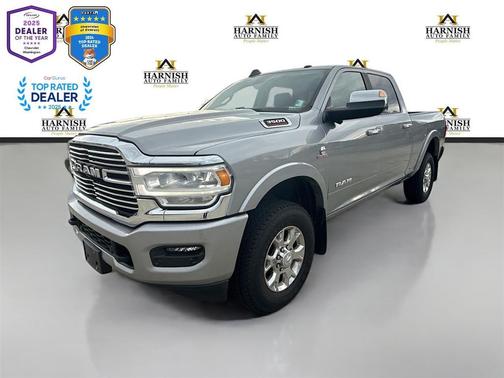 2020 RAM 3500 Laramie Crew Cab 4x4 6'4' Box