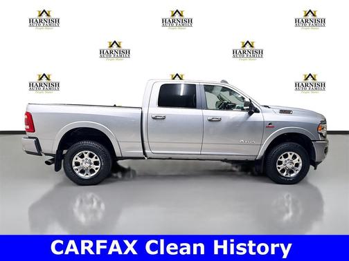 2020 RAM 3500 Laramie Crew Cab 4x4 6'4' Box