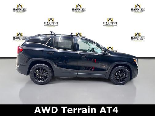 2023 GMC Terrain AWD AT4