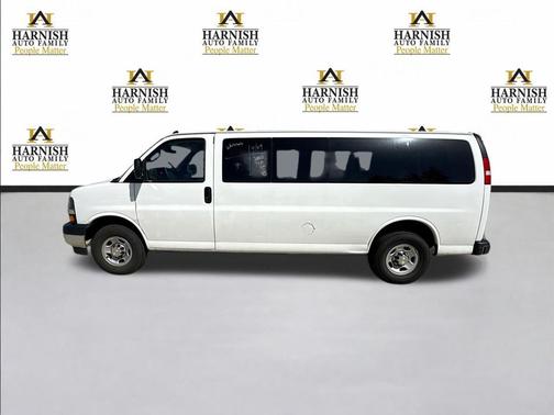 Summit White 2024 Chevrolet Express 3500 RWD 3500 Extended Wheelbase LT