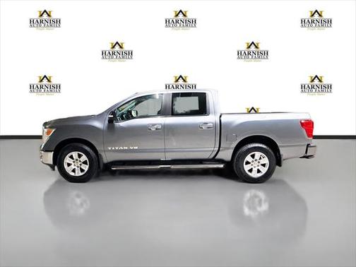 2018 Nissan Titan SV