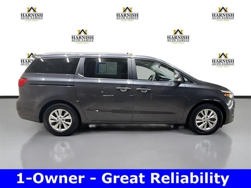 2017 Kia Sedona LX