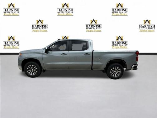 Sterling Gray Metallic 2023 Chevrolet Silverado 1500 LT