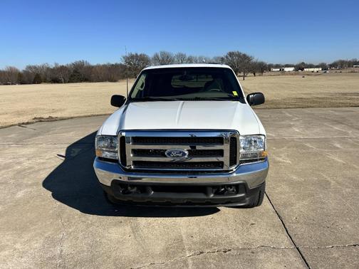 2000 Ford Excursion XLT