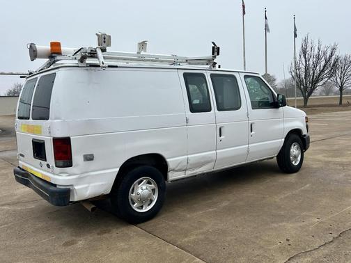2010 Ford E250 Cargo