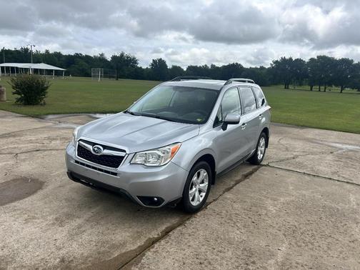 Ice Silver Metallic 2015 Subaru Forester 2.5i Premium