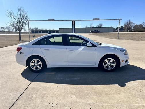 2015 Chevrolet Cruze 1LT