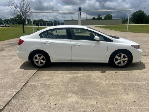 White 2012 Honda Civic Natural Gas