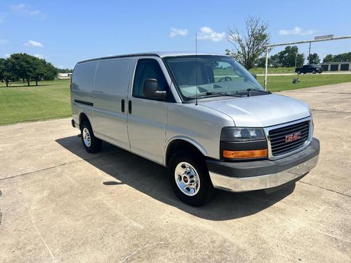 2016 GMC Savana 3500 Work Van