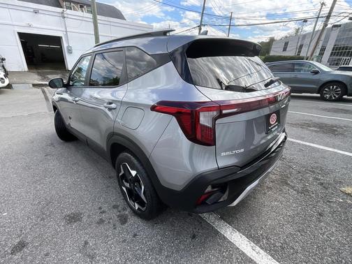 2025 Kia Seltos S