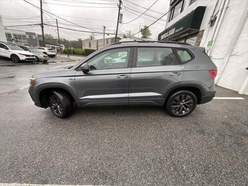 2022 Volkswagen Taos 1.5T S