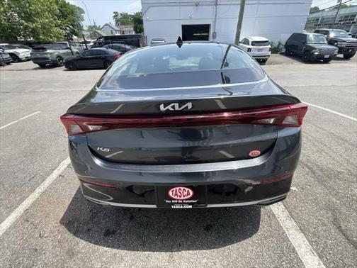 2022 Kia K5 EX
