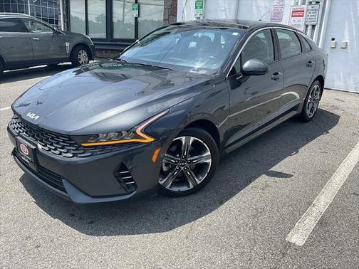 2022 Kia K5 EX