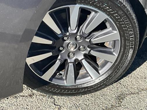 2019 Toyota Sienna XLE