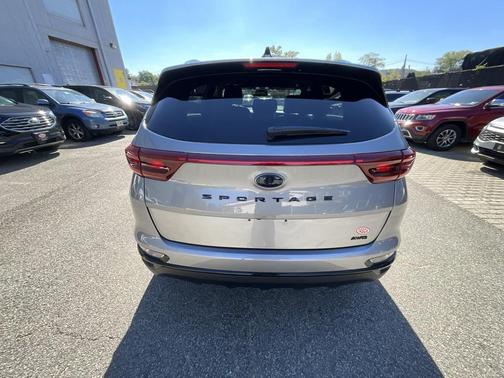 2022 Kia Sportage S