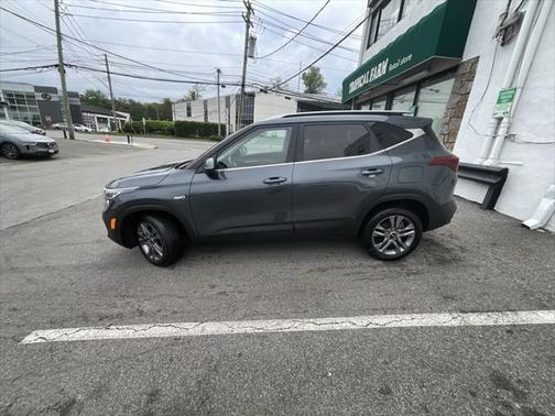 2023 Kia Seltos S