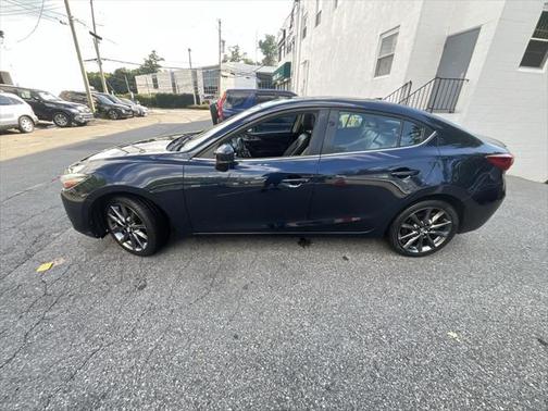 2018 Mazda Mazda3 Touring