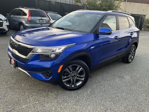 2022 Kia Seltos S