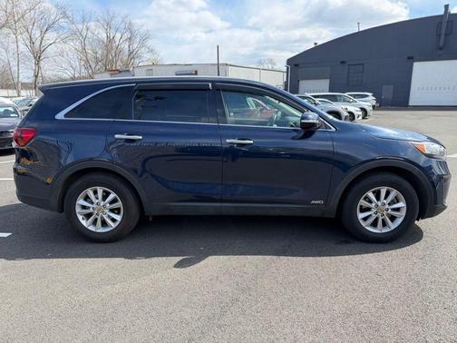 Blaze Blue 2019 Kia Sorento LX