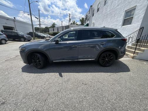 2022 Mazda CX-9 Carbon Edition