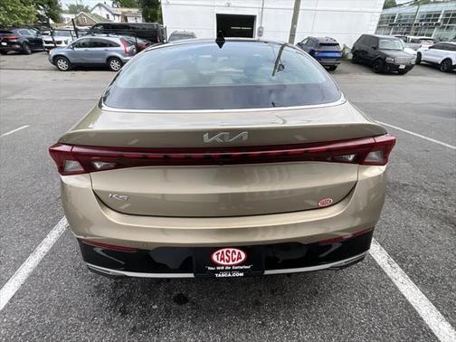 2022 Kia K5 EX