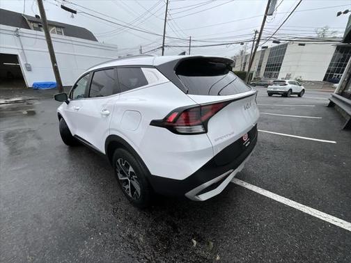 2025 Kia Sportage EX