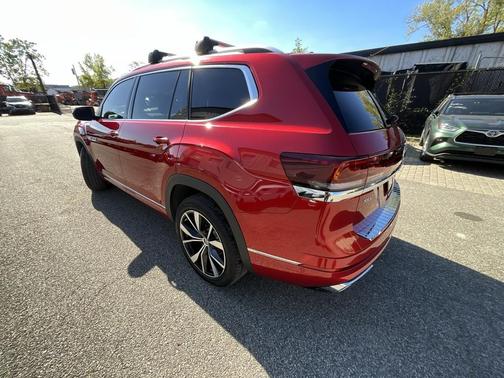 2024 Volkswagen Atlas 2.0T SEL Premium R-Line 4MOTION