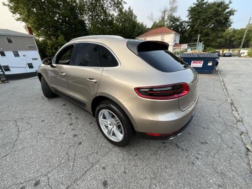 2017 Porsche Macan S