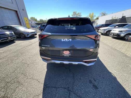 2023 Kia Sportage Hybrid EX