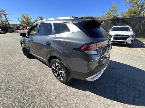 2023 Kia Sportage Hybrid EX