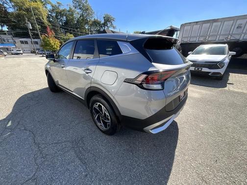 2025 Kia Sportage LX